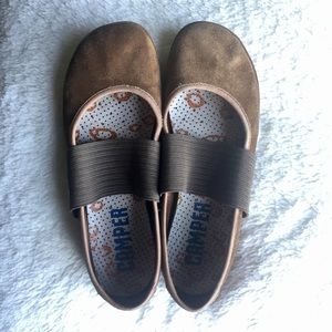 Camper Right Nina suede ballet flats Mary Janes